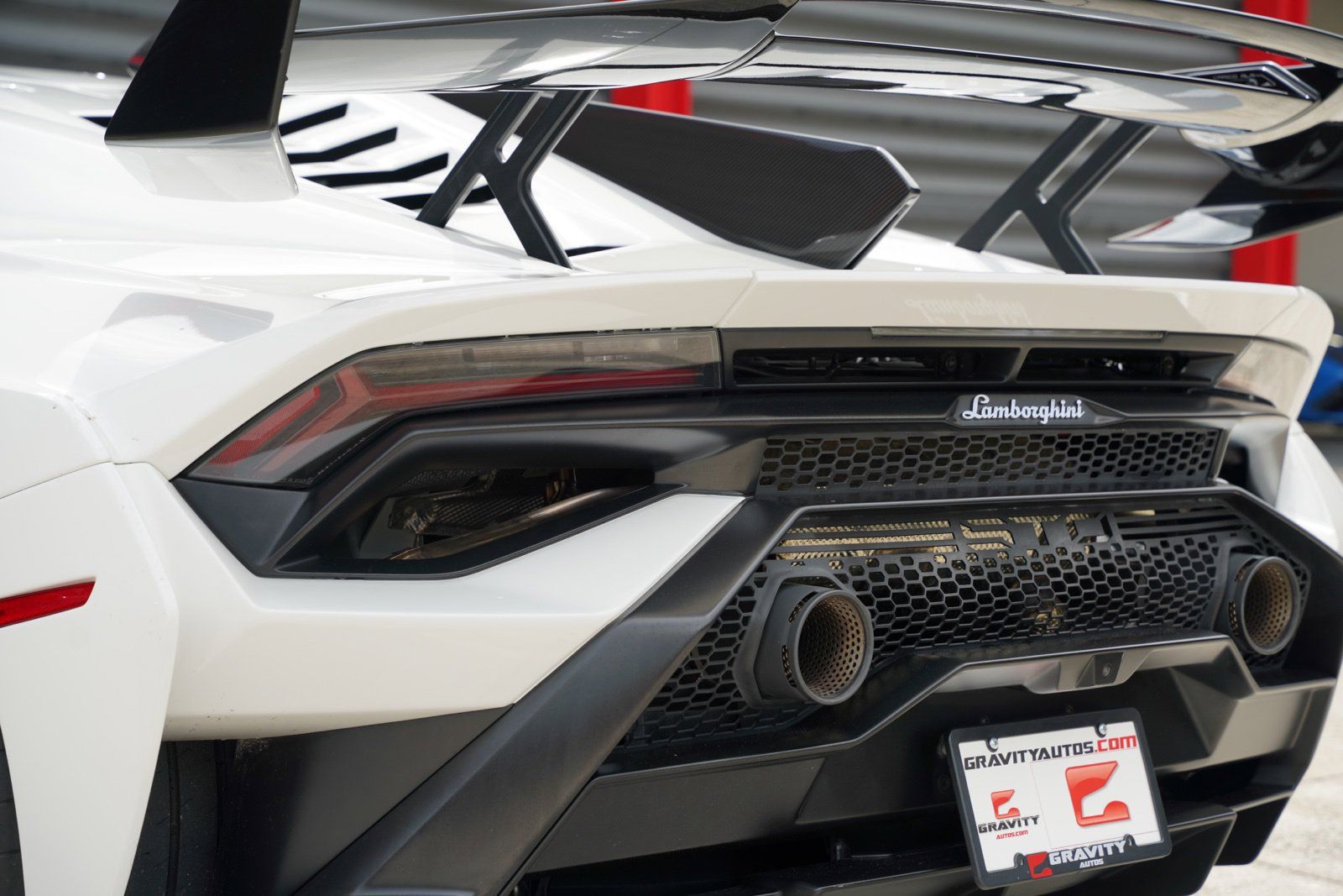 Used 2023 Lamborghini Huracan STO RWD image 25
