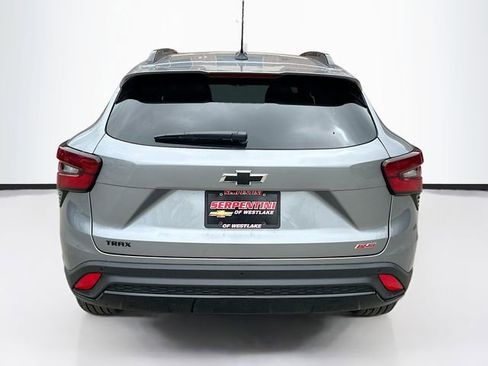 New 2026 Chevrolet Trax RS FWD image 7