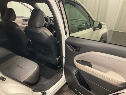 New 2026 Subaru Forester Premium image 25