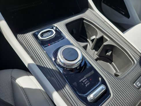 New 2026 Jeep Cherokee Limited image 26