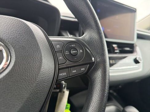 Used 2024 Toyota Corolla LE image 36