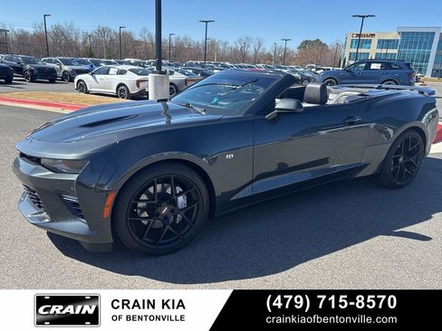 Used 2016 Chevrolet Camaro SS image 2