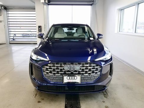 New 2025 Audi Q5 Premium Plus image 2