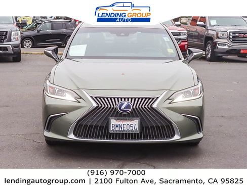 Used 2019 Lexus ES 300h image 6