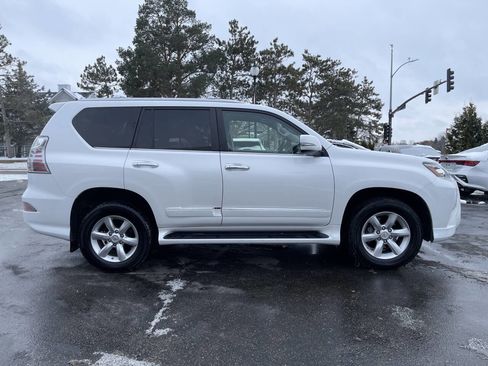 Used 2015 Lexus GX 460 image 8