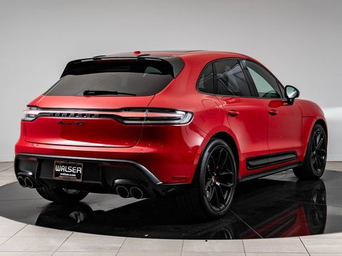 Certified 2024 Porsche Macan GTS AWD/4WD image 8