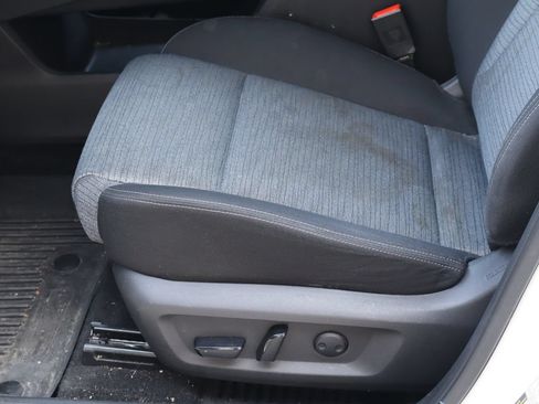 Used 2023 Nissan Rogue SV FWD image 14