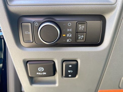 New 2025 Ford F150 Lightning Flash AWD/4WD image 32