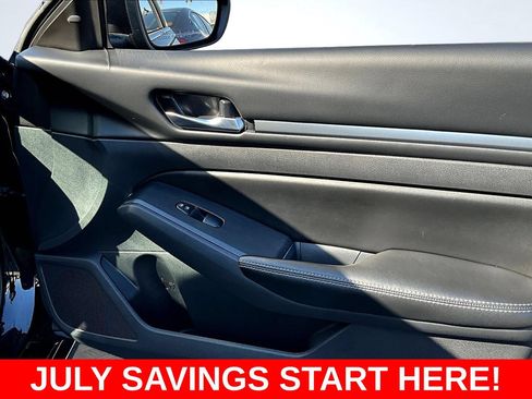 Used 2022 Nissan Altima 2.5 SV FWD image 34