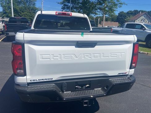 New 2025 Chevrolet Colorado ZR2 w/ Technology Package image 4