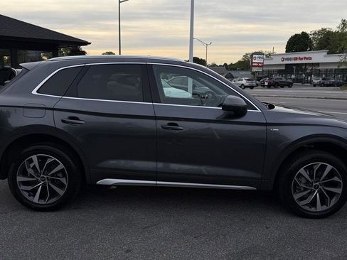 Used 2024 Audi Q5 2.0T Premium AWD/4WD image 19