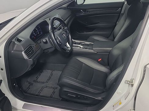 Certified 2020 Honda Accord Touring image 17