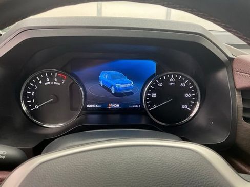 Used 2024 Ford Expedition Limited AWD/4WD image 10
