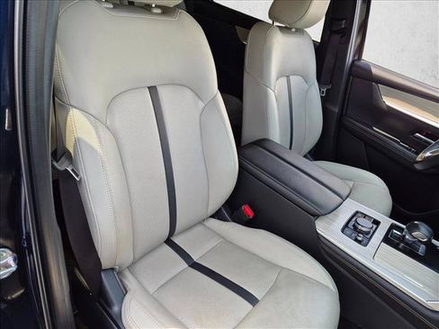Certified 2025 MAZDA CX-90 Plug-In Hybrid w/Premium Sport AWD/4WD image 21