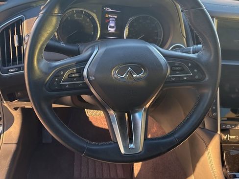 Used 2021 INFINITI Q50 Sensory image 10