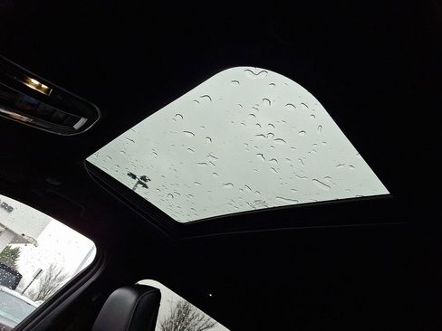 Used 2023 Jeep Grand Cherokee Altitude image 14