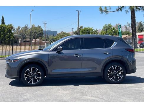 Used 2023 MAZDA CX-5 AWD 2.5 S w/ Premium Plus Pkg image 3