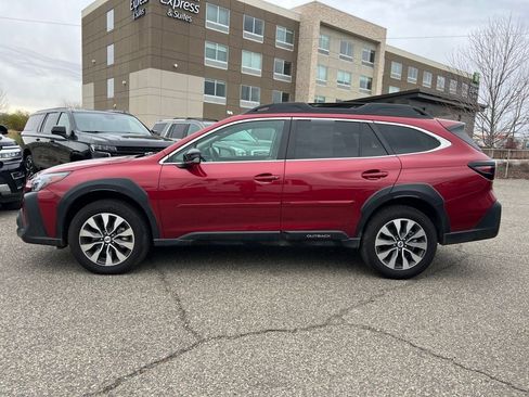 Used 2024 Subaru Outback Limited XT image 2