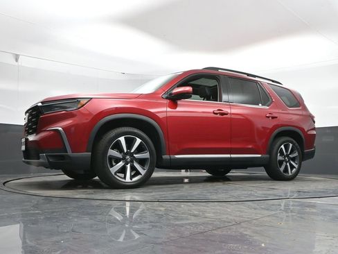 Used 2024 Honda Pilot Touring image 50
