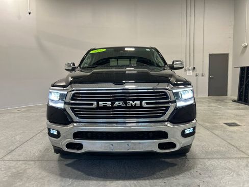 Used 2022 RAM 1500 Laramie AWD/4WD image 3