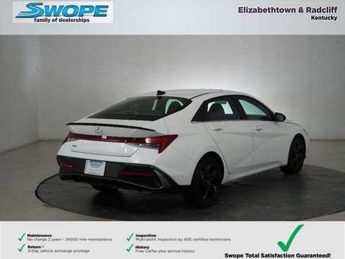 New 2026 Hyundai Elantra SEL Sport Premium FWD image 3