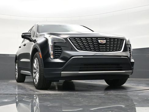 Used 2023 Cadillac XT4 Premium Luxury w/ Driver Assist Package image 27