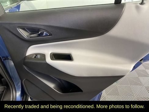 Used 2024 Chevrolet Equinox LS w/ Driver Confidence II Package AWD/4WD image 24