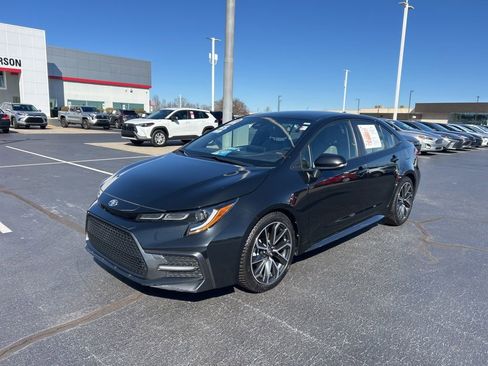 Used 2022 Toyota Corolla SE image 1
