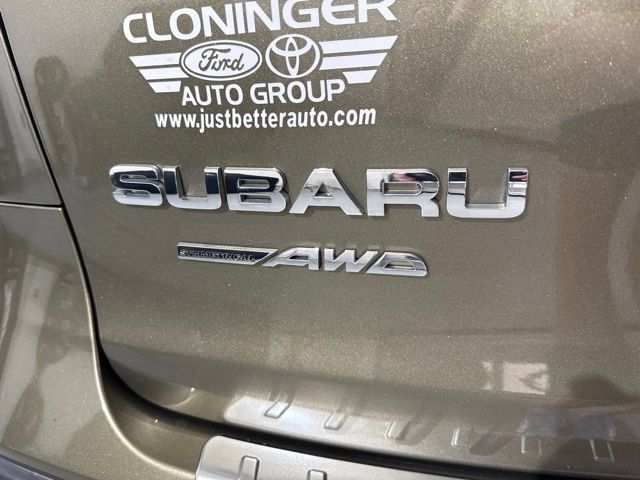 Used 2023 Subaru Ascent Limited w/ Technology Package AWD/4WD image 9