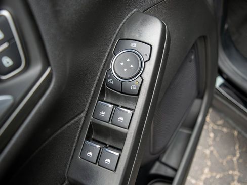 Used 2024 Ford Escape SE image 28