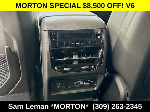 New 2025 Jeep Grand Cherokee L Laredo w/ Luxury Tech Group I AWD/4WD image 25