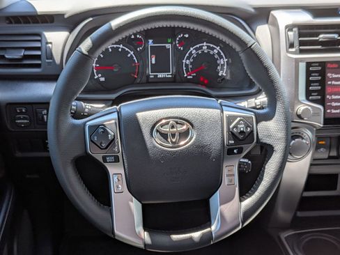 Used 2024 Toyota 4Runner SR5 AWD/4WD image 30