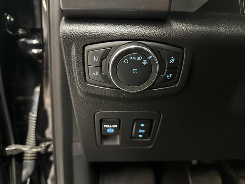 Used 2020 Ford F150 XLT w/ Equipment Group 302A Luxury image 22