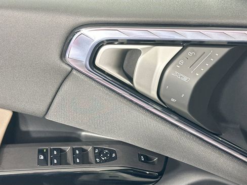 New 2026 BMW X3 xDrive30 w/ Convenience Package image 17