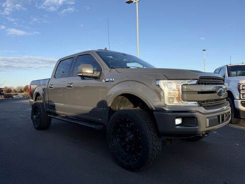 Used 2018 Ford F150 Lariat w/ Equipment Group 502A Luxury image 5