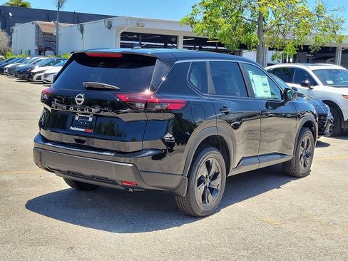 New 2026 Nissan Rogue SV FWD image 7