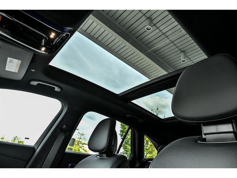 Certified 2026 Mercedes-Benz GLC 300 4MATIC image 10