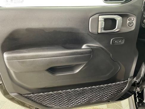 Used 2023 Jeep Wrangler Unlimited Sport AWD/4WD image 12