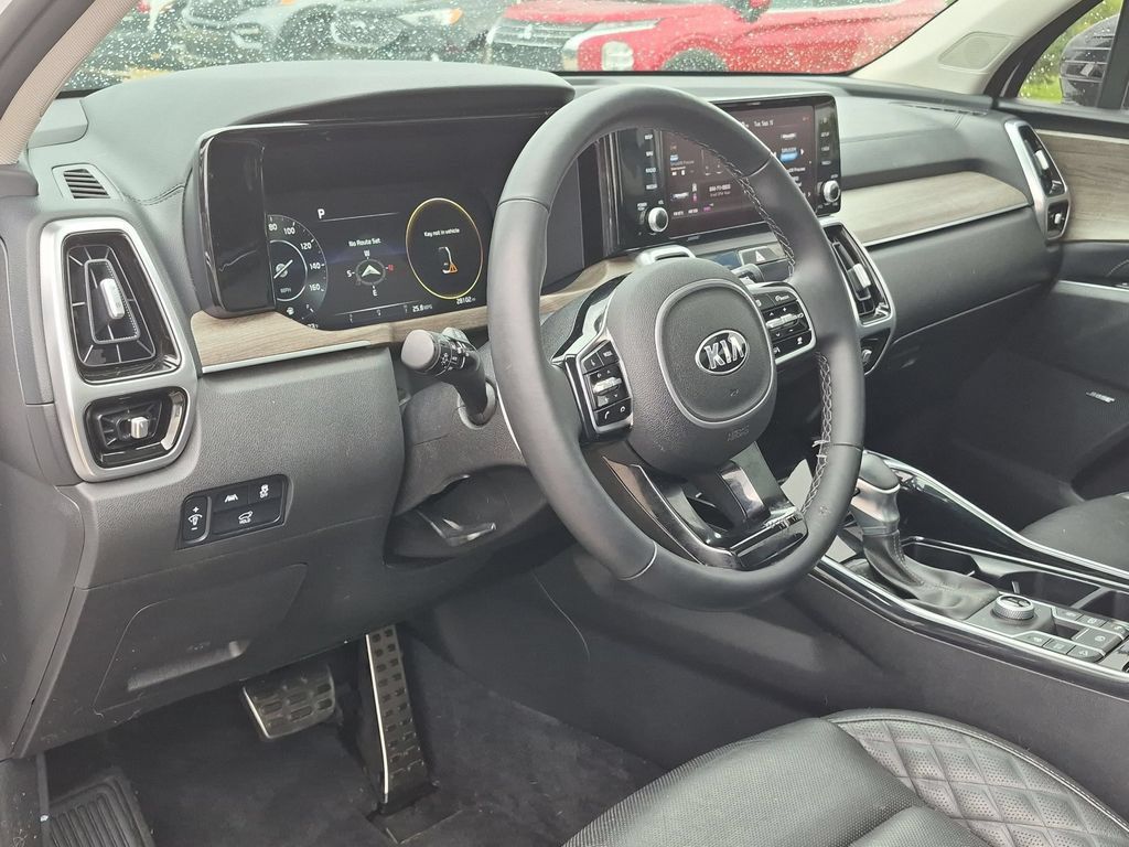 Used 2021 Kia Sorento SX Prestige AWD/4WD image 14