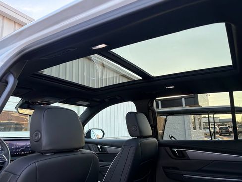 New 2026 Buick Enclave Sport Touring w/ Super Cruise Package FWD image 37