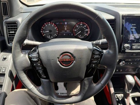 Used 2023 Nissan Frontier PRO-4X w/ Pro-4X Premium Package AWD/4WD image 12