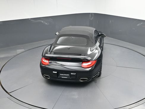 Used 2011 Porsche 911 Turbo S image 38