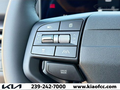 New 2026 Kia Sportage EX FWD image 34