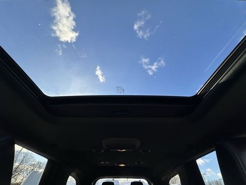 Used 2022 Dodge Durango GT image 17