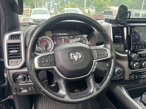 Used 2019 RAM 1500 Big Horn AWD/4WD image 14