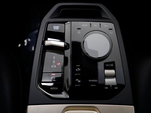 New 2026 BMW iX xDrive60 w/ Premium Package image 13