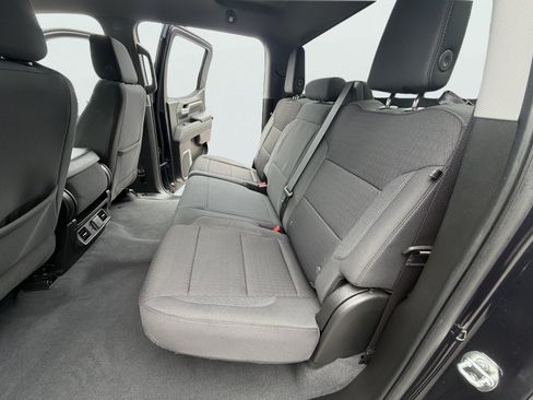 Used 2023 Chevrolet Silverado 1500 LT AWD/4WD image 15