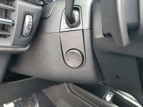 New 2026 Lincoln Corsair Premiere image 14