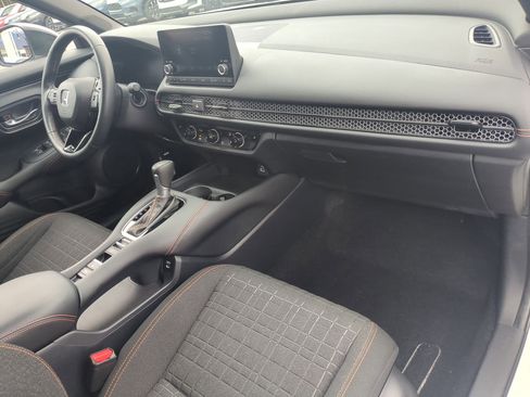 Used 2024 Honda HR-V Sport image 33