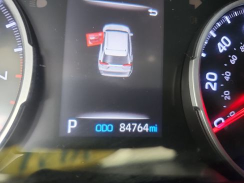 Used 2021 Toyota RAV4 XLE FWD image 27